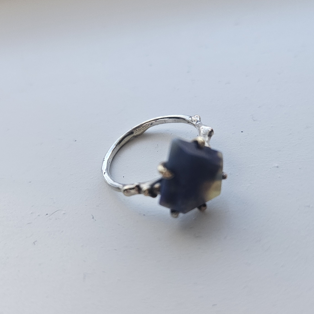 Variance objects medium stone ring - Picture 2 of 5